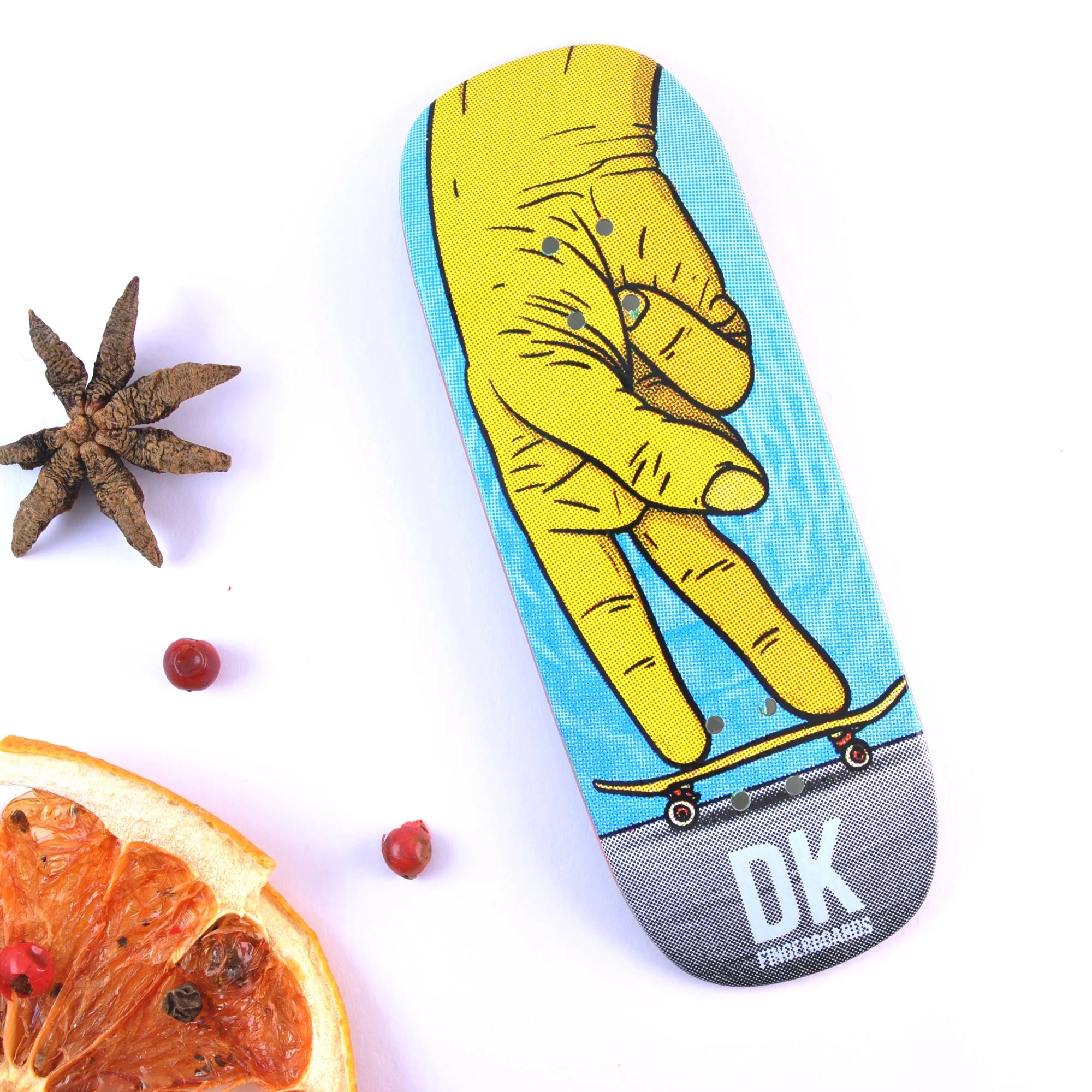 DK FB - 'Fingers'